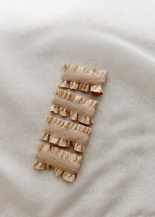 The Ruffle Bar Clip